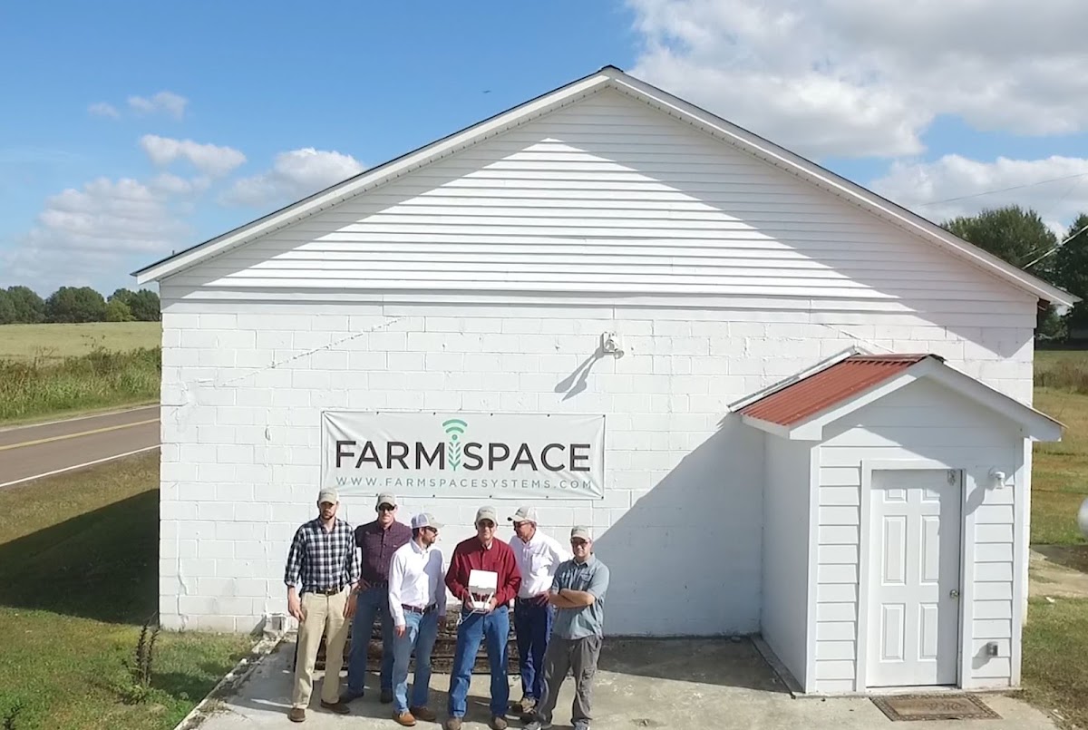 Farmspace Systems LLC, photographed by a Google contributor